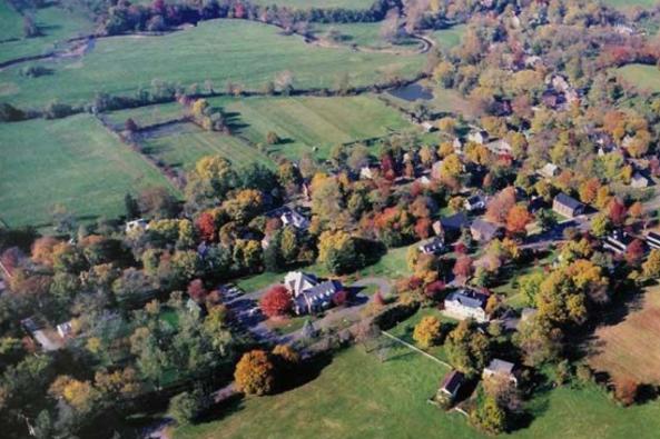 148732_1847_3-Aerial view of Waterford, VA.jpg