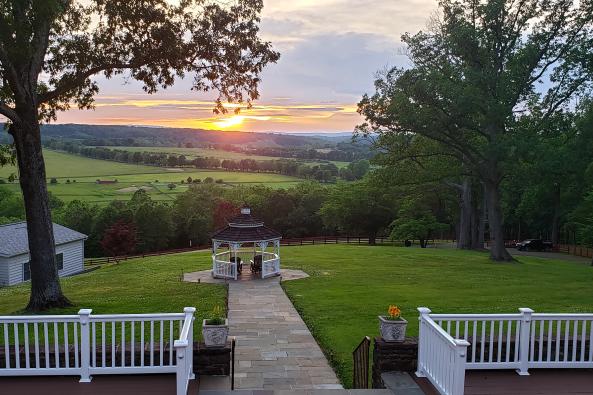 THE MANOR SUNSET VIEW