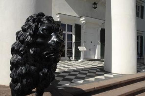 60_4478_Portico - Lion.jpg