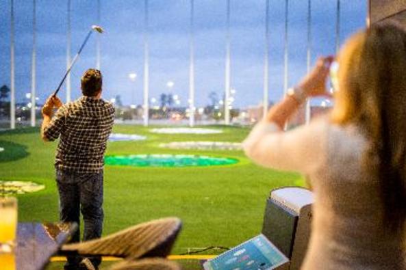 736824_6707_NighttimeMaleGolfer2.jpg
