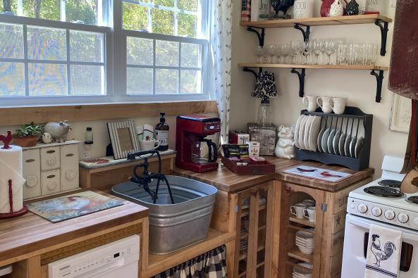 Barn house kitchen
