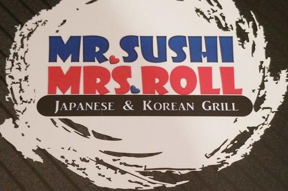 Mr. Sushi & Mrs. Roll Logo