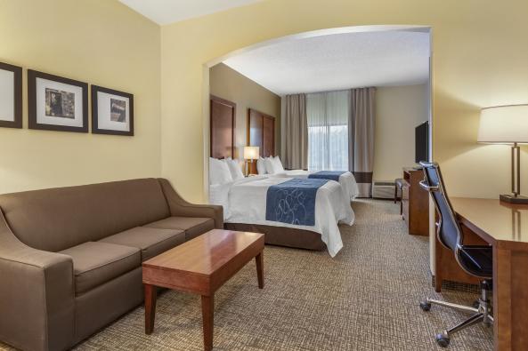 Standard Queen Suite