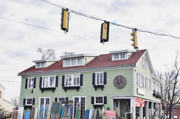 luckets street image 1