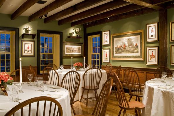 Private room dining set up