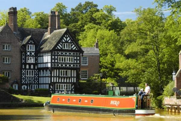 Worsley Village