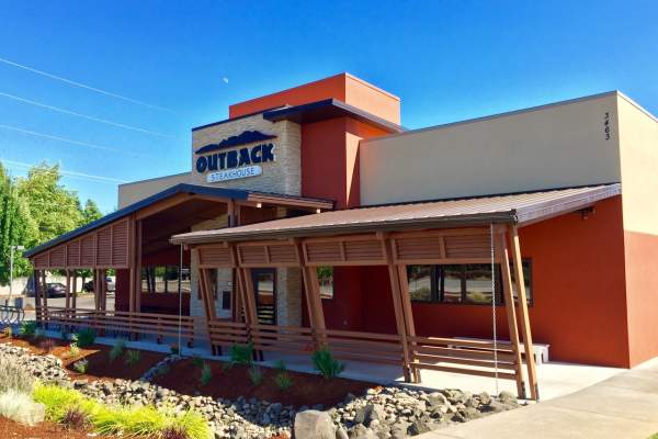 $7 Cocktails All Day Every Day at Outback