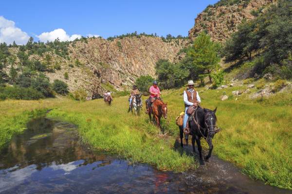 Geronimo Trail Guest Ranch