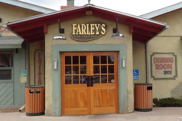 Farley's Food Fun & Pub