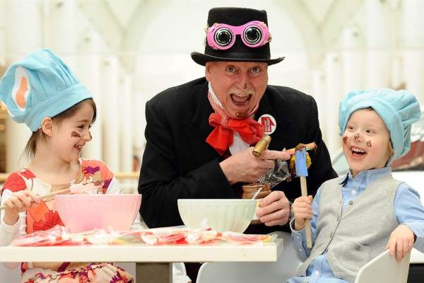 Aunt Sandra’s Candy Factory