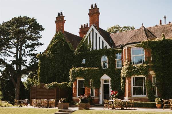 Healing Manor Hotel