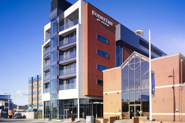 Doubletree by Hilton Lincoln Hotel