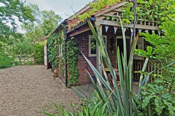 Jamestown Cottage