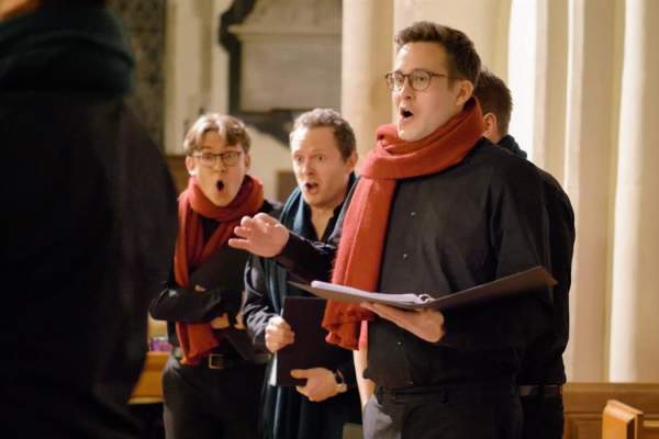 The Taylor of Gloucester with Christmas Dinner