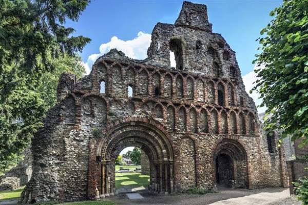 St Botolph's Priory, Colchester