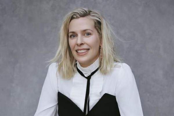 Sara Pascoe & Special Guests