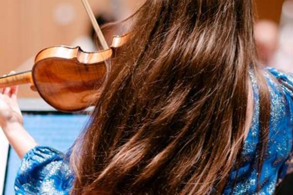Roman River Festival: Wild Arts Ensemble - Elgar Cello Concerto & Mahler Symphony No. 4