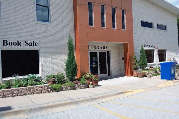 Taneyhills Community Library