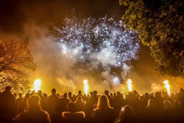Fireworks to Music at Avon Valley Adventure Park