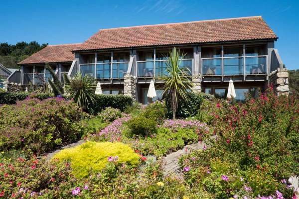 Sea Garden Apartments