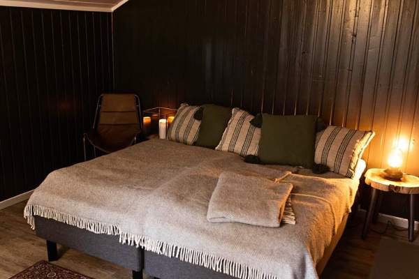 Raet Camping og aktiviteter med Kote Null på Hove