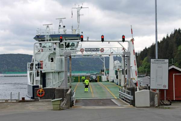 Hidra Ferry