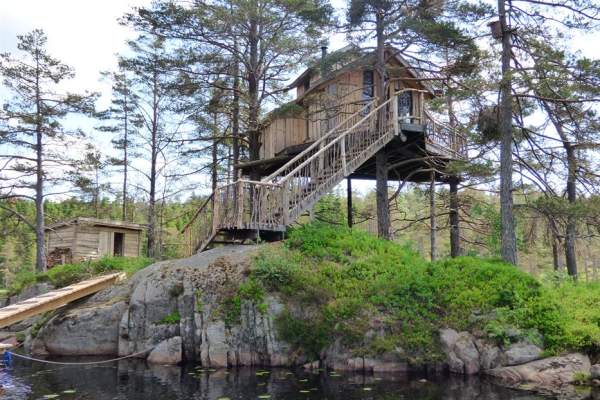 Norwegian Wild Cabins - The Treetop Island