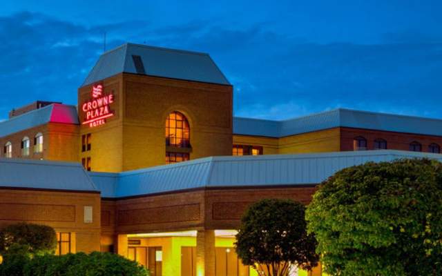 crowne-plaza-hotel-warwick-