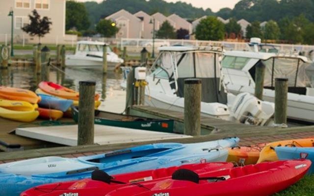 Rod 'N' Reel Resort Water Sports | Chesapeake Beach, MD