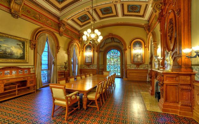 Hay House dining room