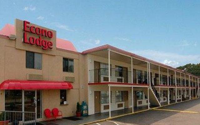 Econo Lodge Military Circle Norfolk
