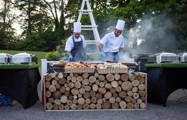 BBQ on The Terrace by 6 O'Clock Gin at De Vere Tortworth Court