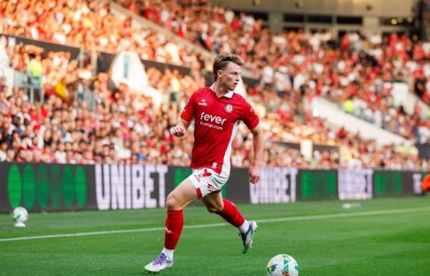 Bristol City FC vs Wrexham at Ashton Gate Stadium