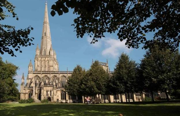 Guided tour of St Mary Redcliffe Church