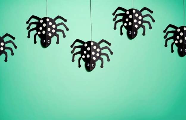 Creepy creatures craft workshop at Arnos Vale Cemetery