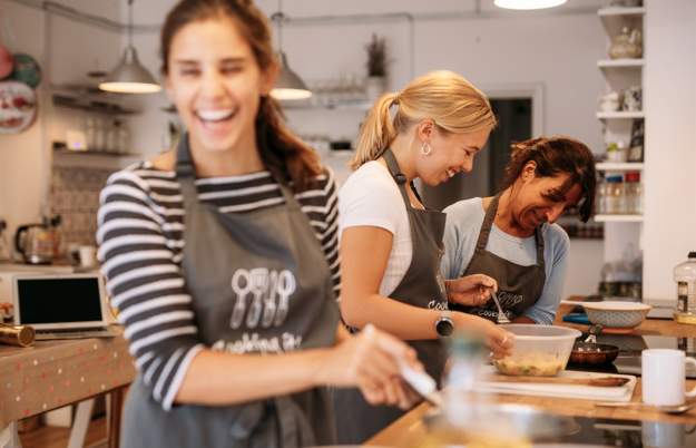 Adult Cookery Classes at Cooking It