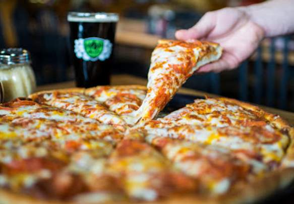 Abby's Pizza - Diamond Lake Blvd