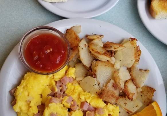 Dianne's Deli & Coffee Shop