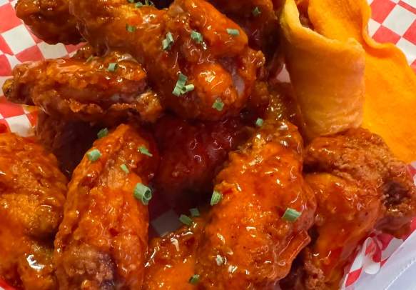 Nash’s Hot Chicken And Wings