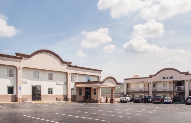 Days Inn Exterior