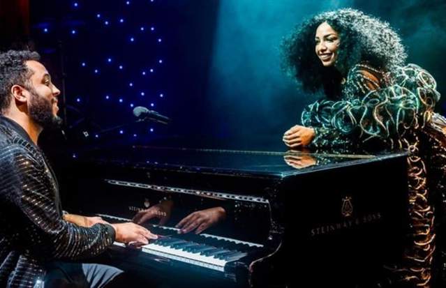 Diana & Lionel - Endless Love The Show