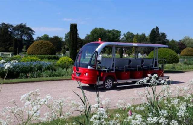 A Guided Bus Tour of Trentham Gardens
