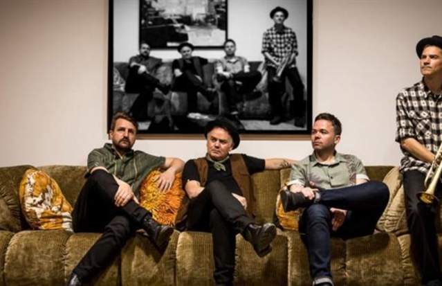 Dean Owens & the Sinners