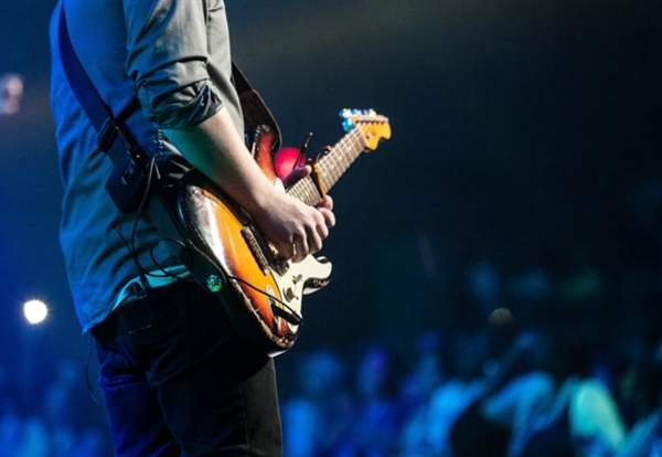 Oasis After Shows: Oasis V The World