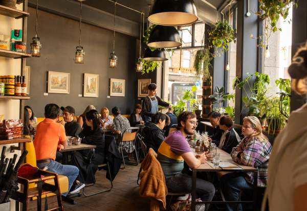Federal Cafe & Bar