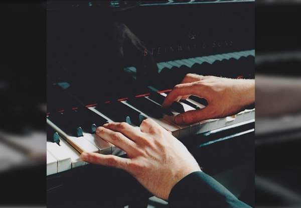 Moonlight Sonata at Christmas by Candlelight