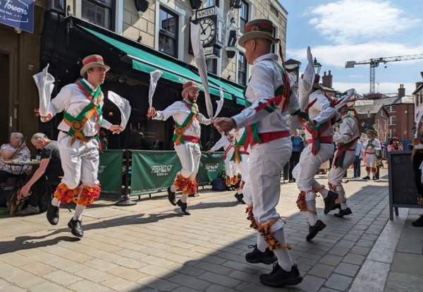 A Day of Dance for Stockport (1,000 Morris Dancers)