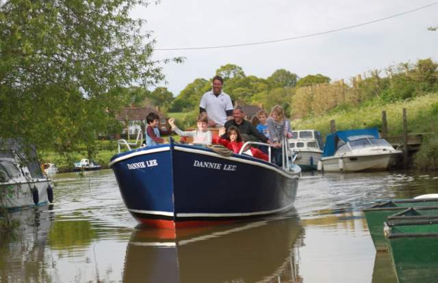 Bodiam Boating Station