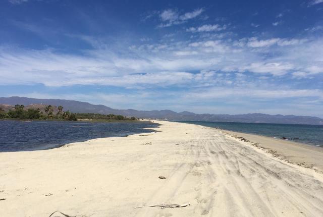 Surgidero beach