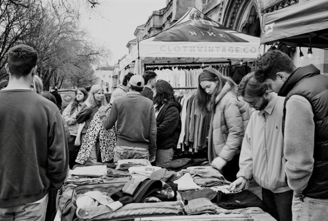 Black and white market clothes cheap